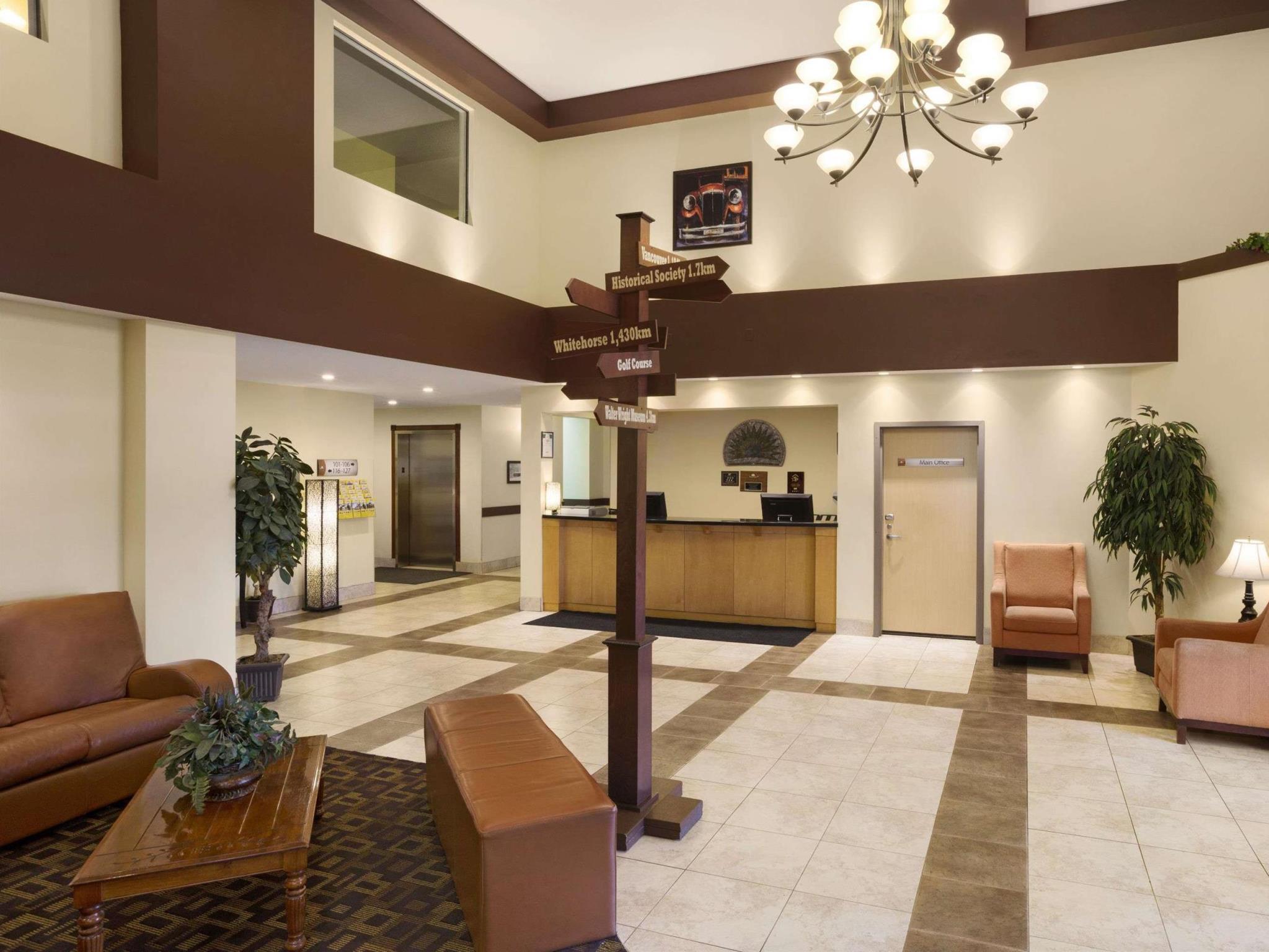 Days Inn By Wyndham Dawson Creek Buitenkant foto
