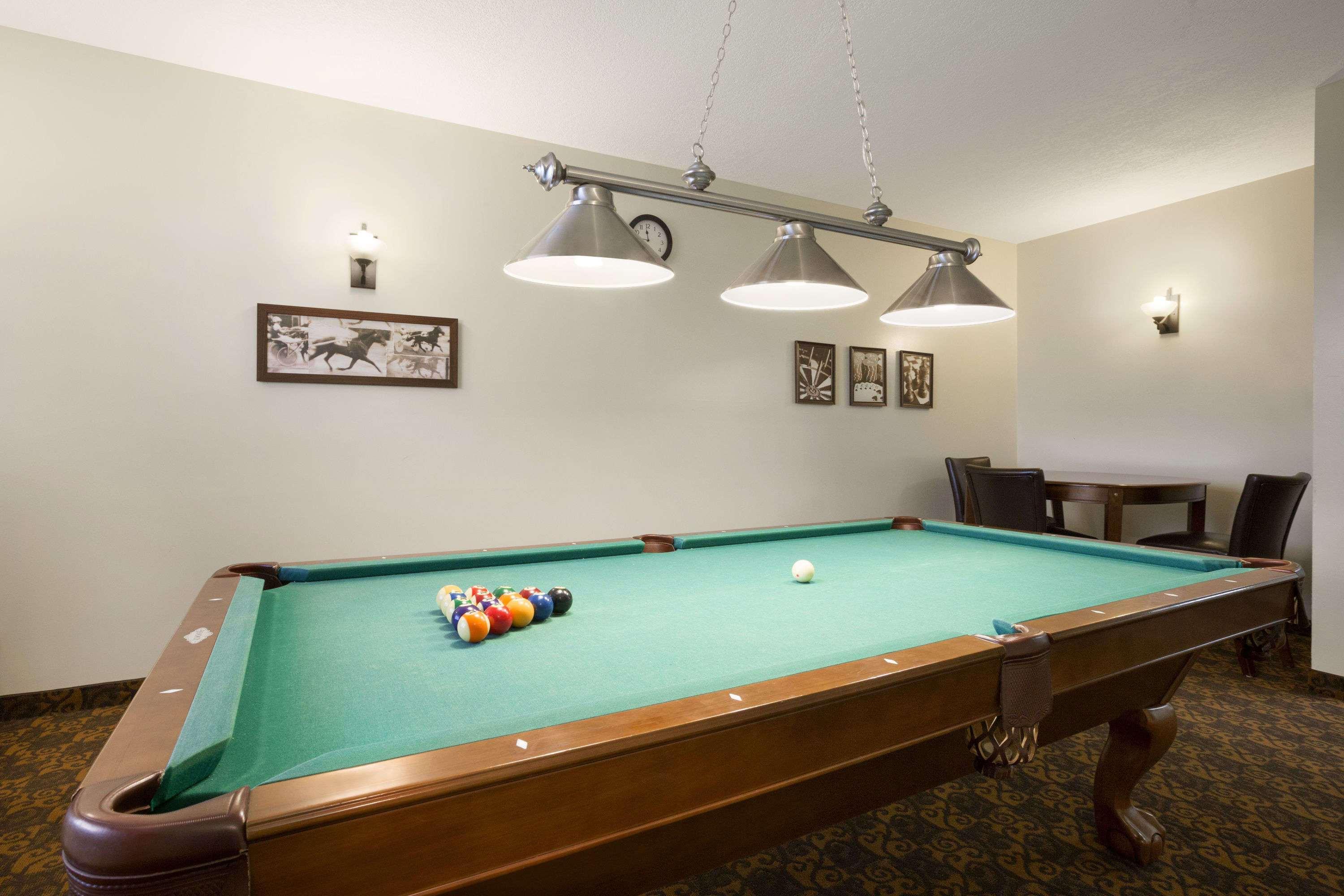 Days Inn By Wyndham Dawson Creek Buitenkant foto