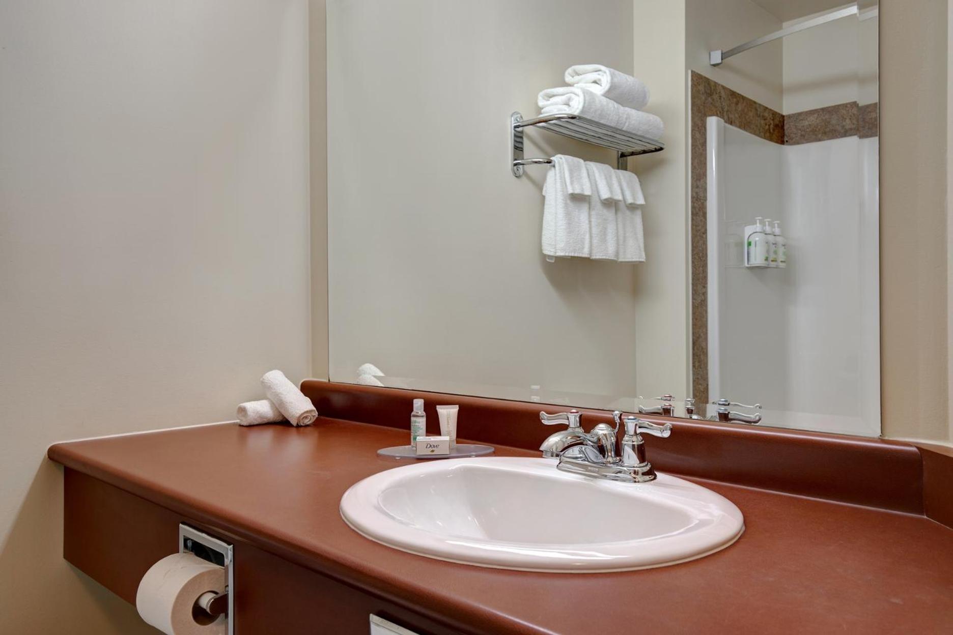 Days Inn By Wyndham Dawson Creek Buitenkant foto